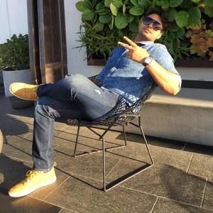 Meet your Posher, Rohit